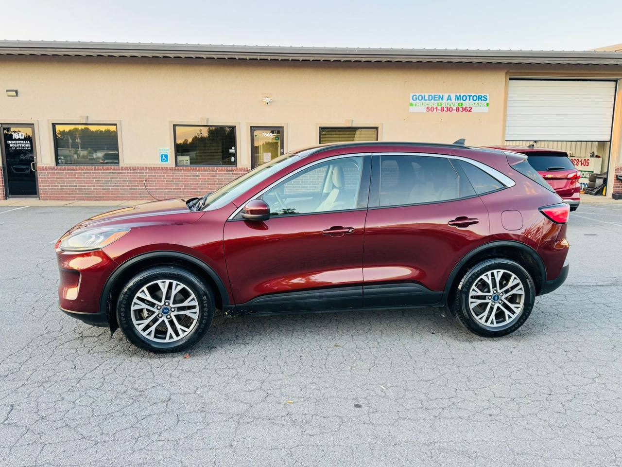 2021 FORD ESCAPE SEL