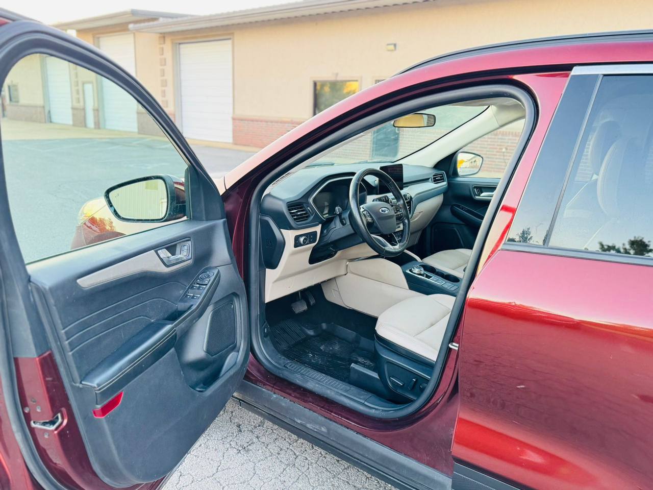 2021 FORD ESCAPE SEL