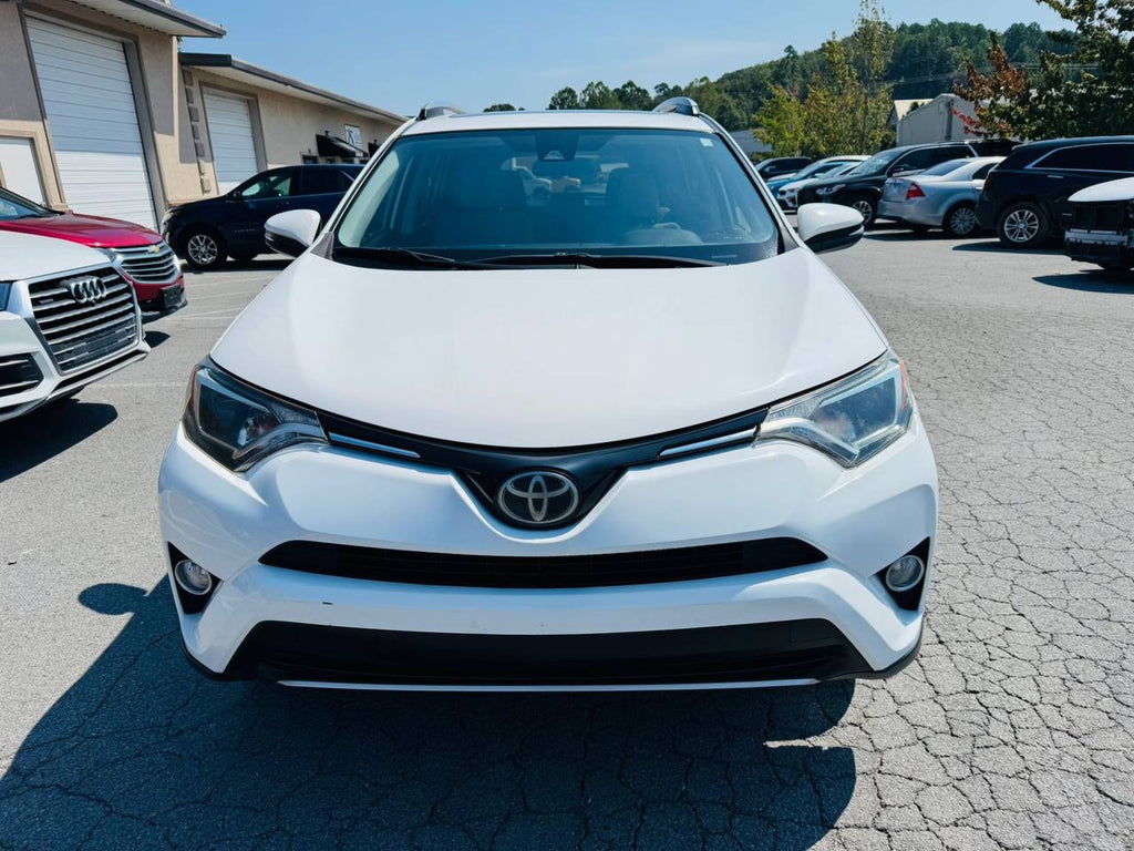 2018 TOYOTA RAV4 XLE