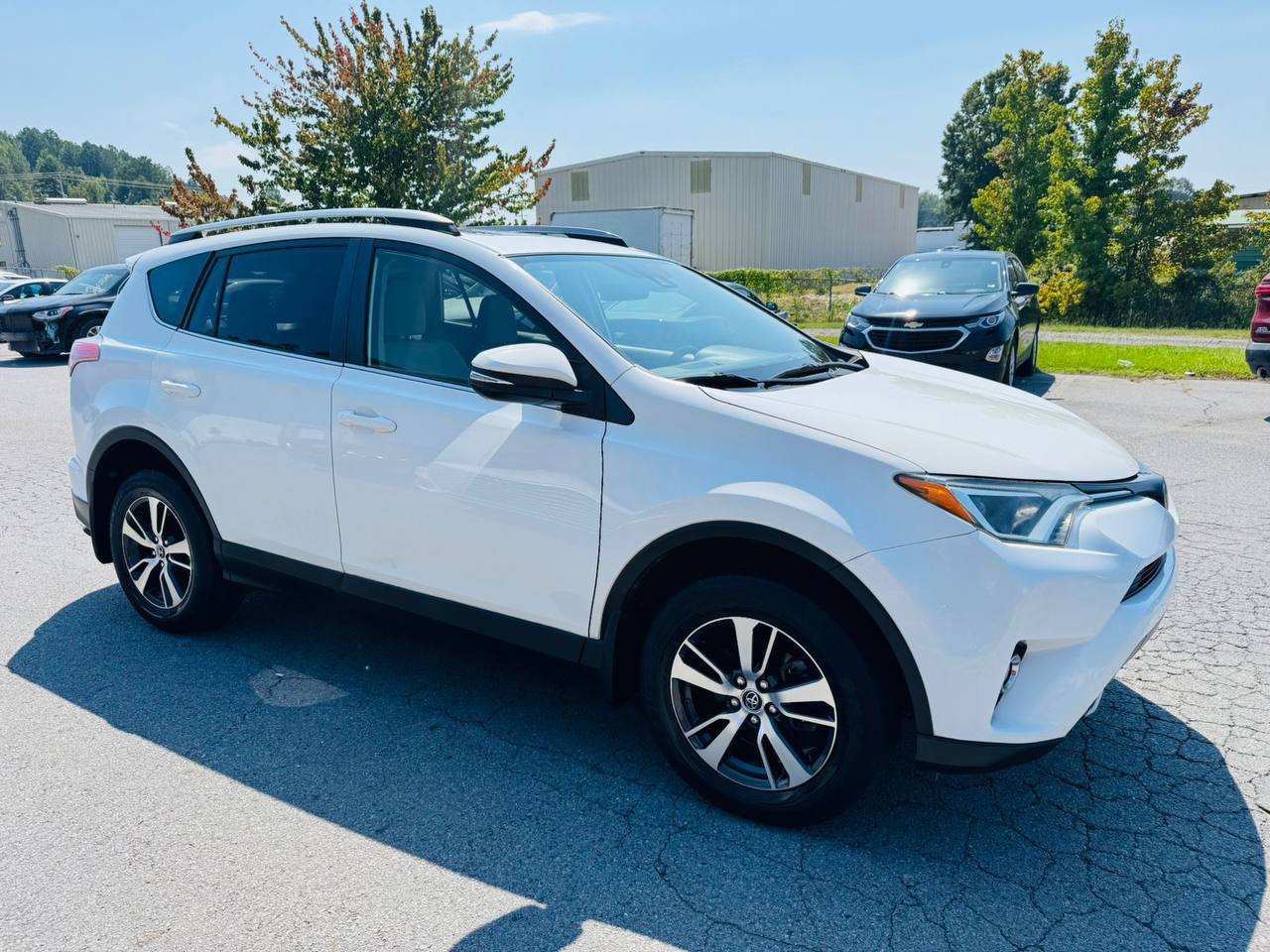 2018 TOYOTA RAV4 XLE